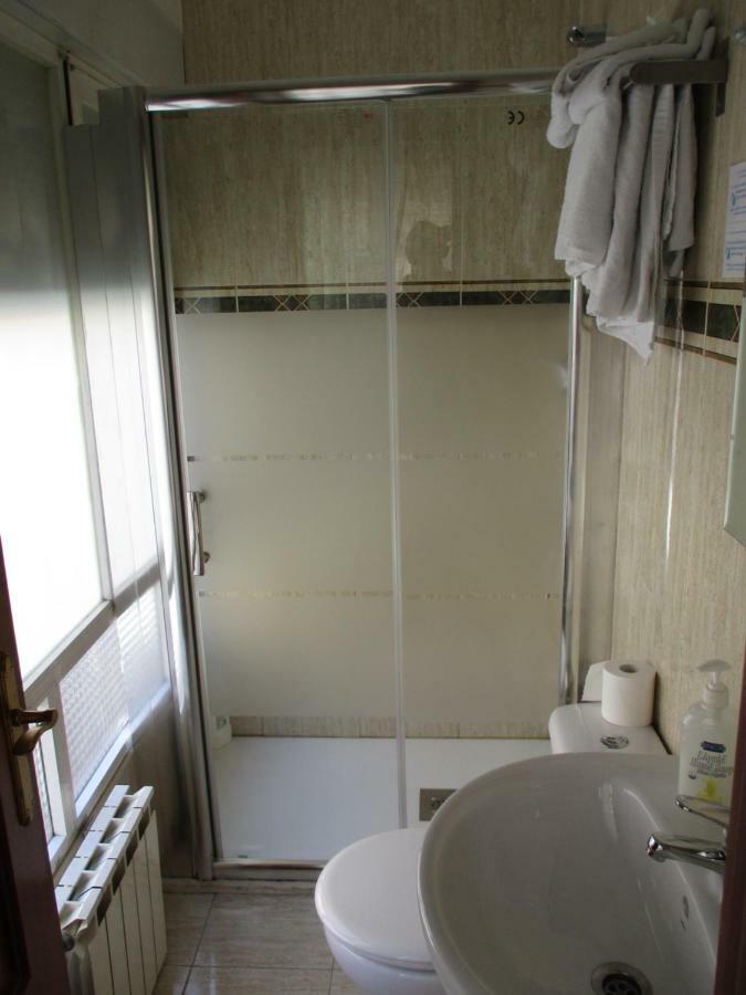 Hostal Becares Palencia Exterior foto